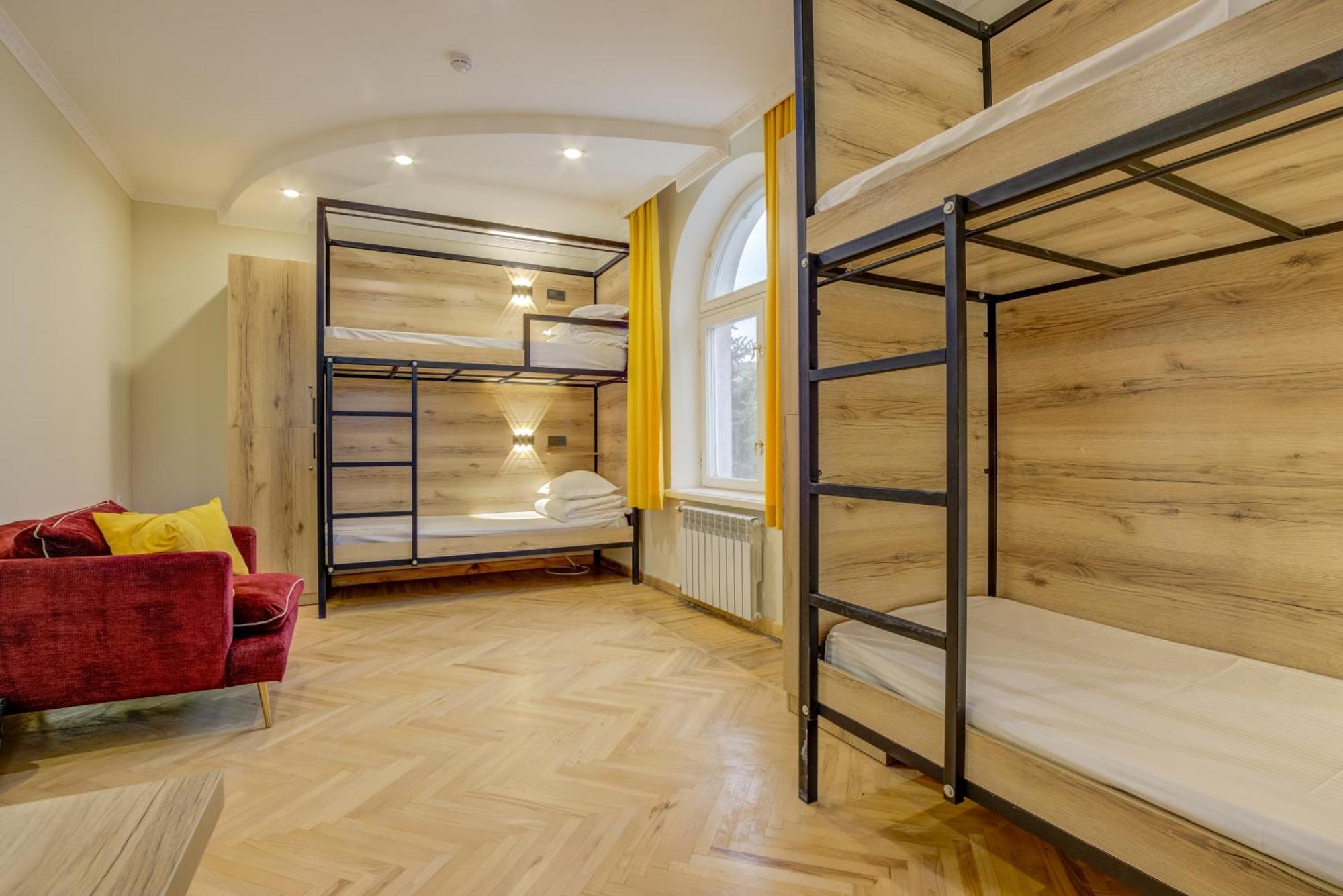 People Guest House Biszkek Zewnętrze zdjęcie