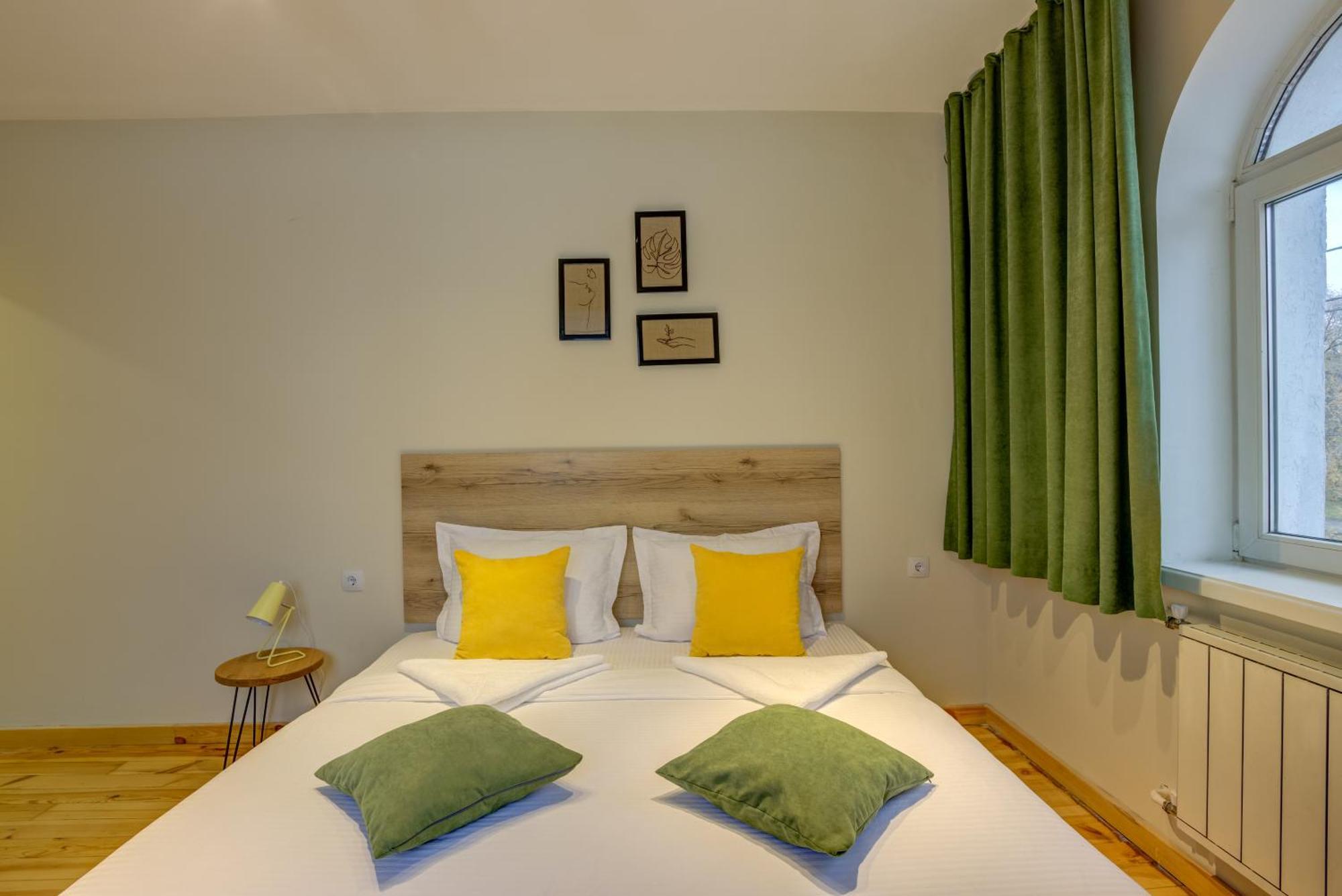 People Guest House Biszkek Zewnętrze zdjęcie