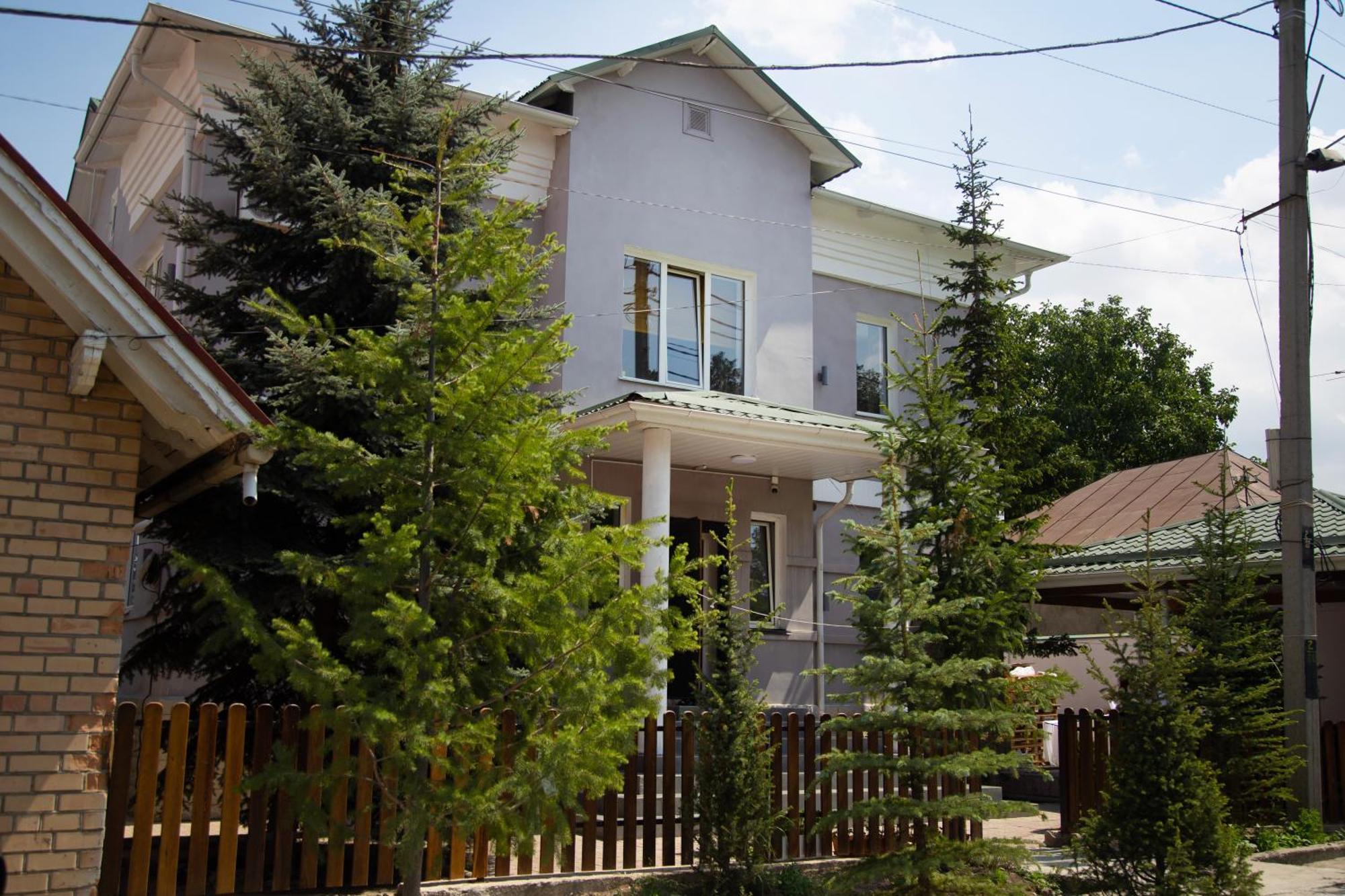 People Guest House Biszkek Zewnętrze zdjęcie