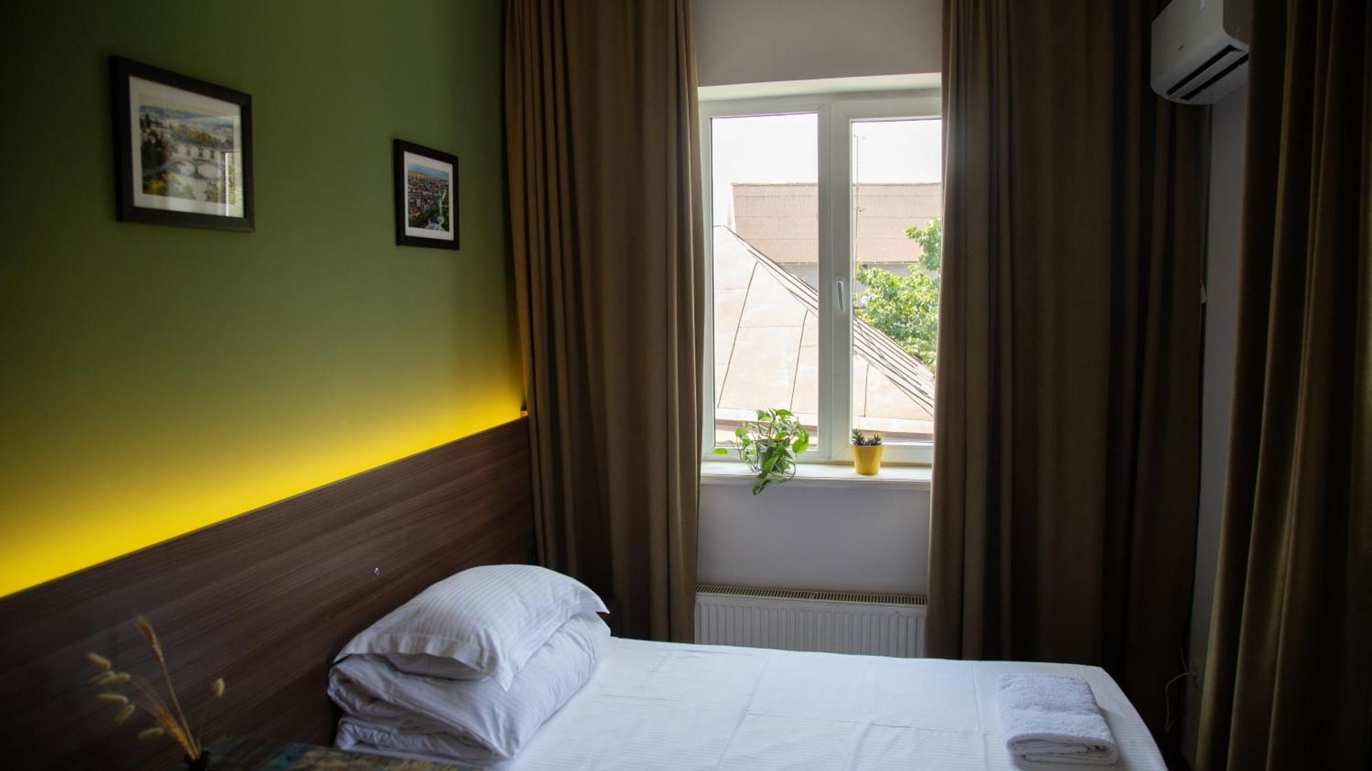 People Guest House Biszkek Zewnętrze zdjęcie