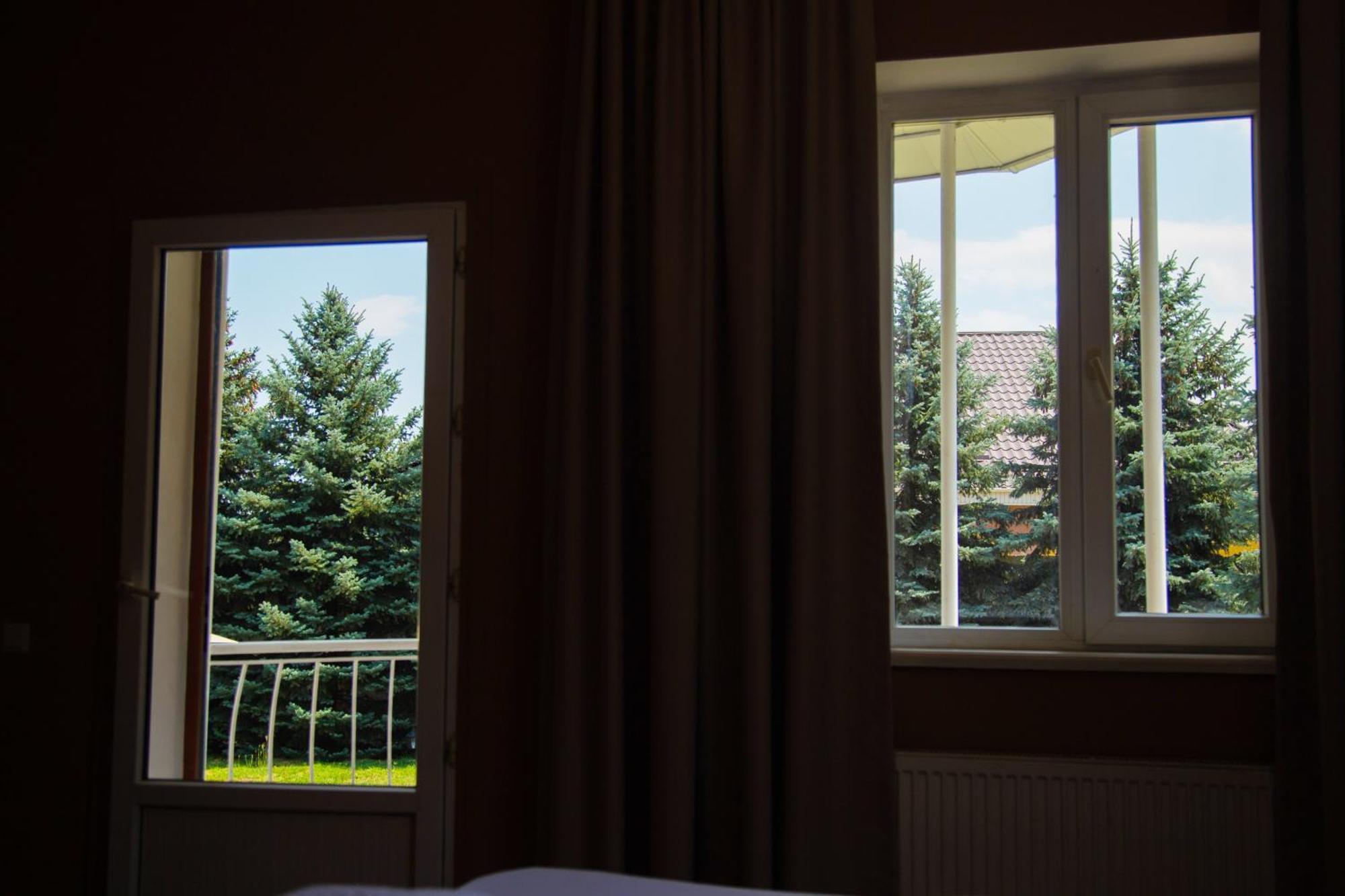People Guest House Biszkek Zewnętrze zdjęcie